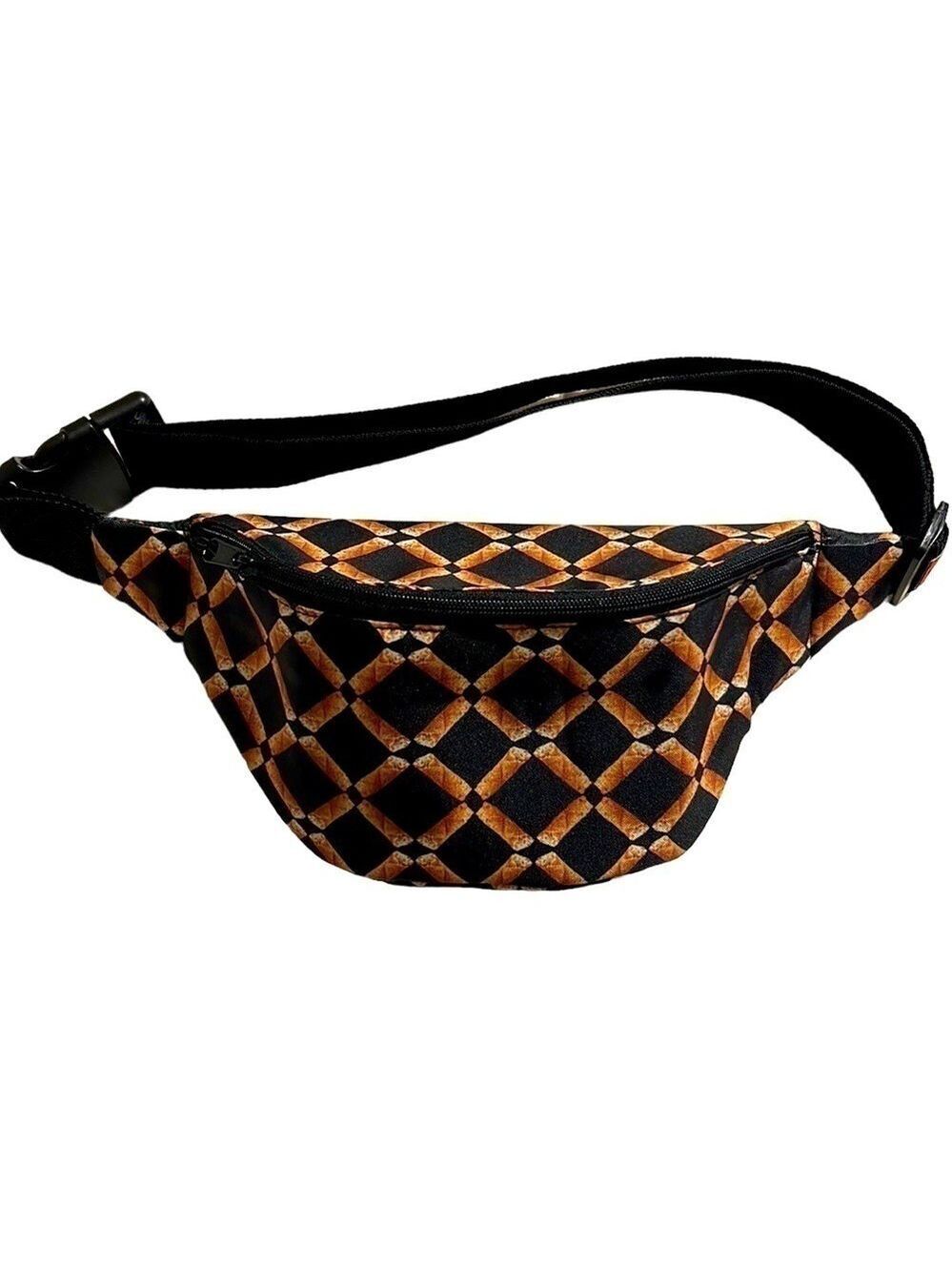 PAGODA Fanny Pack with Insulated Lining Brown and Gold Geo Print
